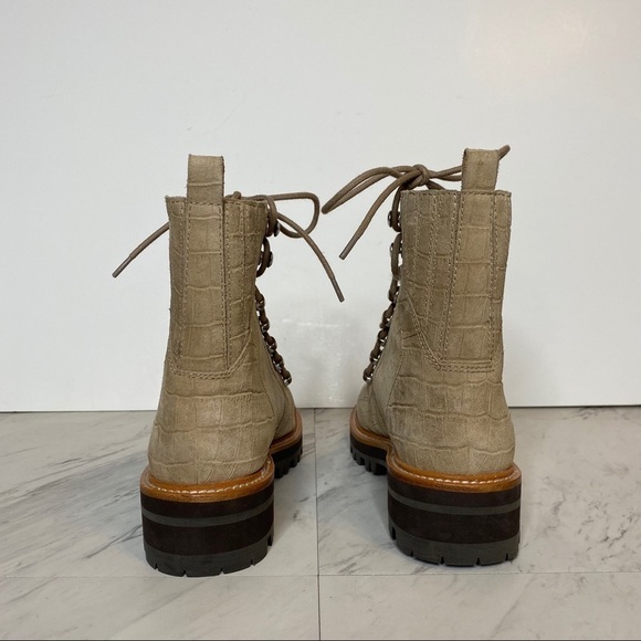 New! Marc Fisher Izzie Natural Tan Suede Lug Sole Boot 8M - Picture 3 of 15